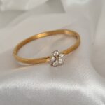 Valerie Daisy Bangle