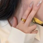 Ribbed Band Ring
