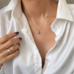 Classic Teardrop Necklace (S)