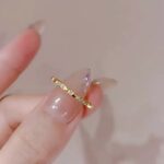 Thisa Scored Ring