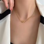 Lovely Knot Necklace