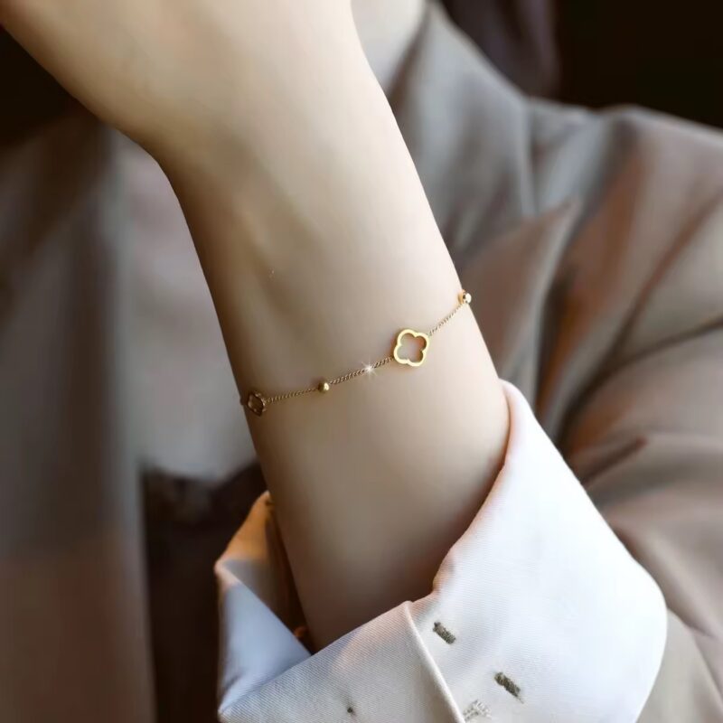 Connie Clover Bracelet